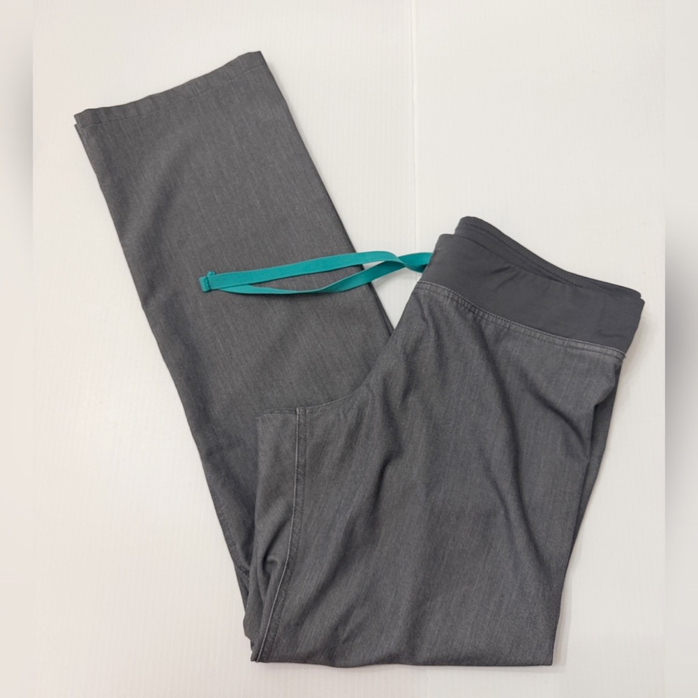 FIGS Graphite Livingston Scrub Pants - XS